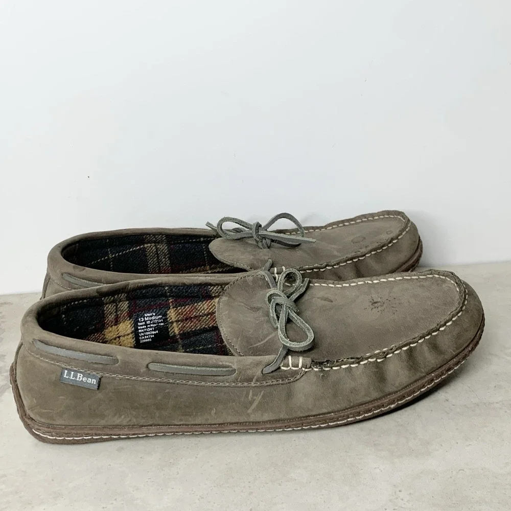 LL Bean Slippers Men Size 13 Shoes Gray Leather Flannel Lined Moccasins Slip On